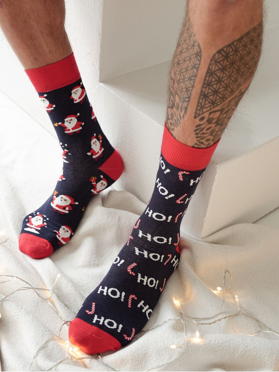 Czerwone bawełniane skarpety męskie 75% świąteczne 1290 Milena – codzienna wygoda