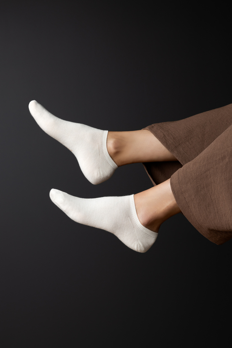 Stopki damskie z wełny merino art. 130