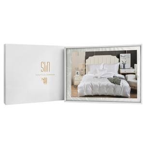 Kremowa atłasowa pościel 120 g/m2 model AT001 Spod Igły i Nitki – luksusowy komfort snu