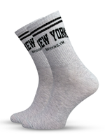 Białe elastyczne skarpety męskie 75% bawełny sportowe Milena – komfort i dopasowanie