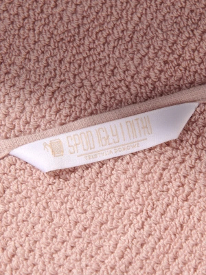 Pudrowy ręcznik Loren 70x140 Spod Igły i Nitki – miękkość i styl w łazience