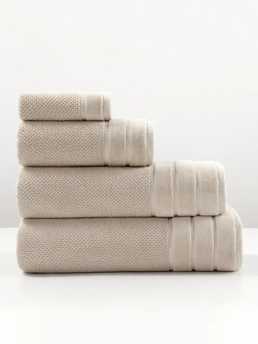 Ręcznik Loren Beżowy Z Ozdobną Bordiurą