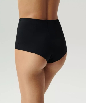 Czarne bezszwowe figi damskie maxi 72% nylon Atlantic – niewidoczne pod ubraniem