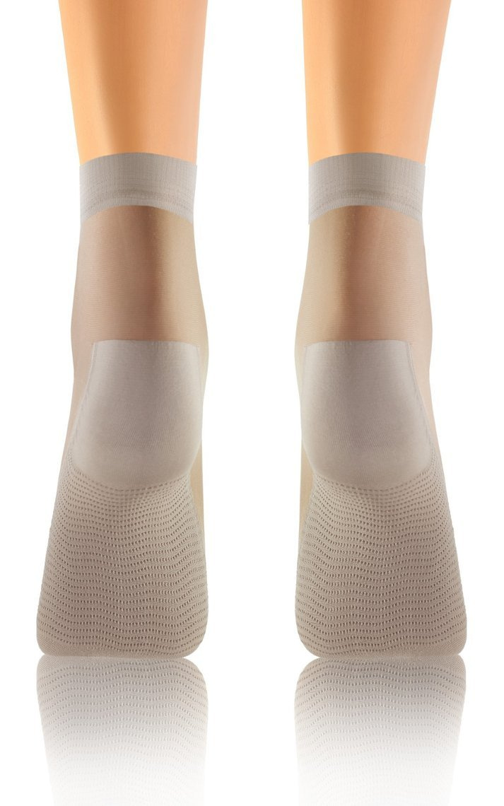 Nieuciskające skarpety damskie 20 Den z masażem Relax Sesto Senso – ulga dla nóg