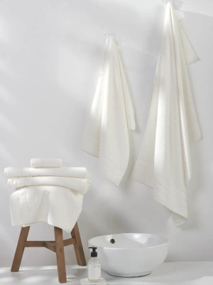 Ręcznik Loren Biały Z Ozdobną Bordiurą