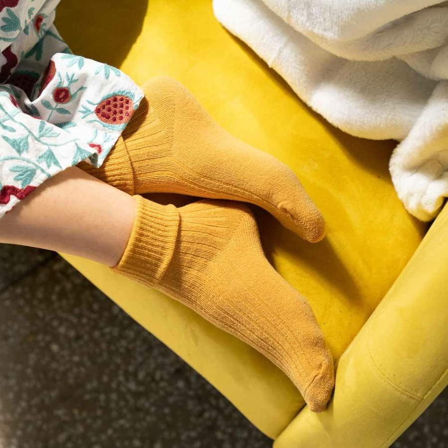 Skarpetki wełniane w prążki art. 093