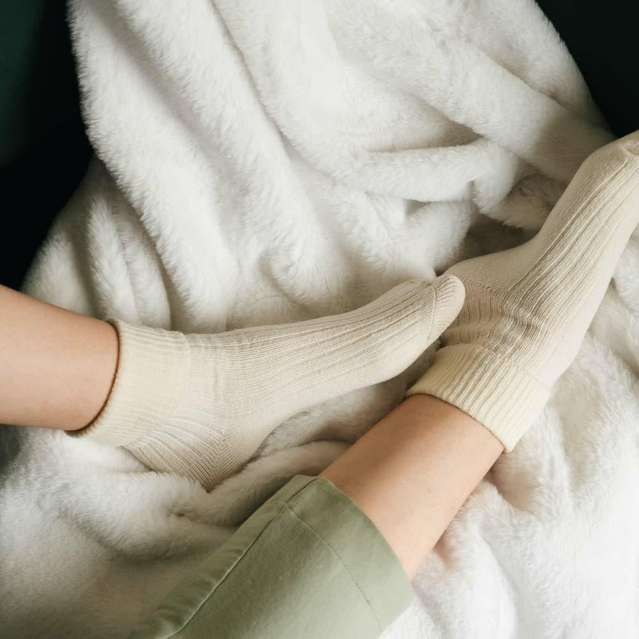 Skarpetki wełniane w prążki art. 093