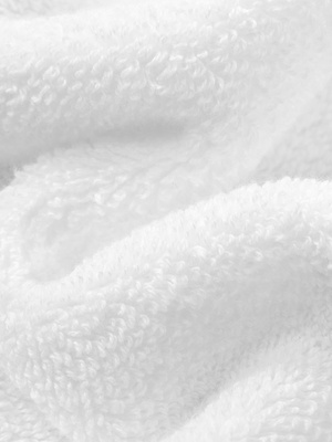 Biały ręcznik premium z złotą bizą 100% bawełna frotte 500 g/m² Spod Igły i Nitki – elegancja i komfort