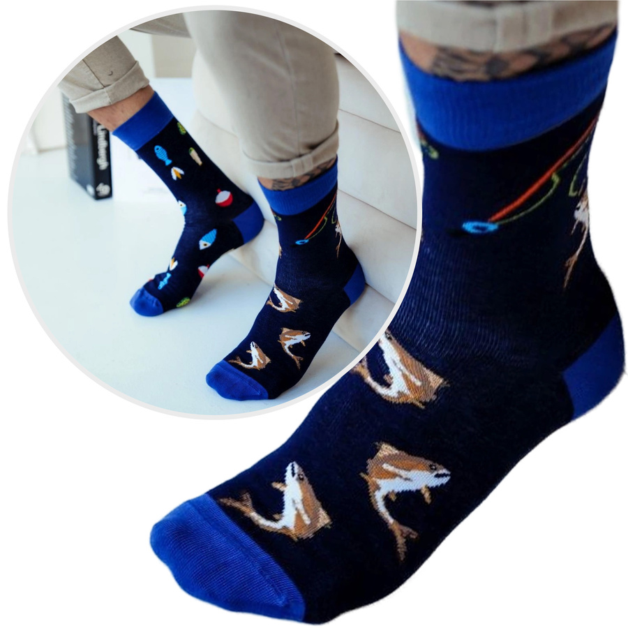 Granatowe skarpety męskie wzorowane Wędkarstwo 75% bawełna 0125 Milena – codzienna wygoda