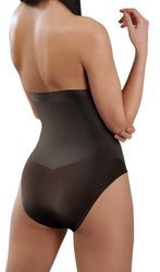 Czarne bezszwowe slipy damskie wyszczuplające Sesto Senso – dyskretna korekcja sylwetki