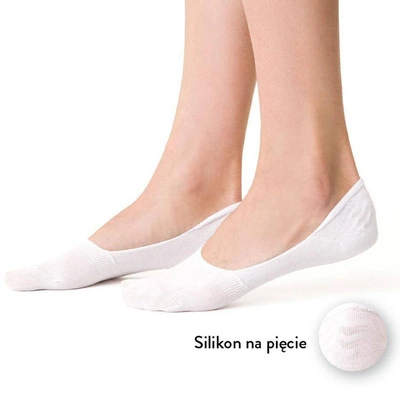 Białe Bawełniane Stopki z Silikonem
